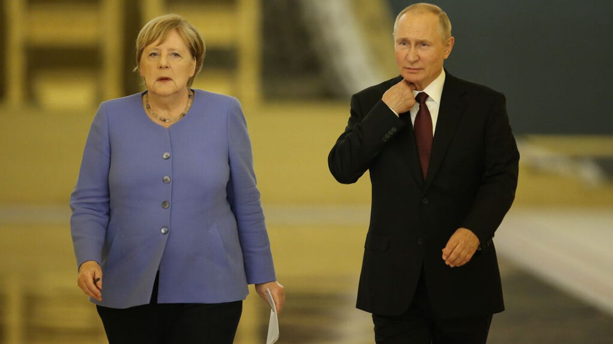 Merkel pide a Putin que presione a Bielorrusia por la crisis migratoria en la frontera con Polonia Merkel pide a Putin que presione a Bielorrusia por la crisis migratoria en la frontera con Polonia