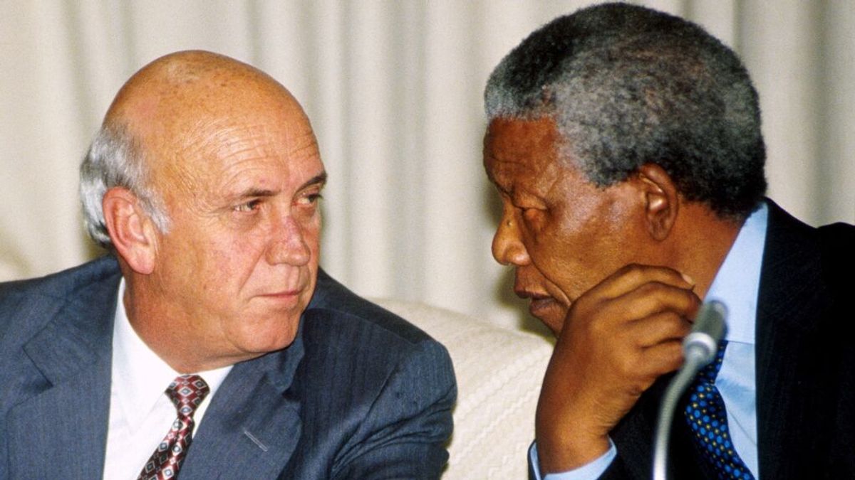 Muere a los 85 años Frederik de Klerk, el último presidente blanco de Sudáfrica que liberó a Mandela Muere a los 85 años Frederik de Klerk, el último presidente blanco de Sudáfrica que liberó a Mandela