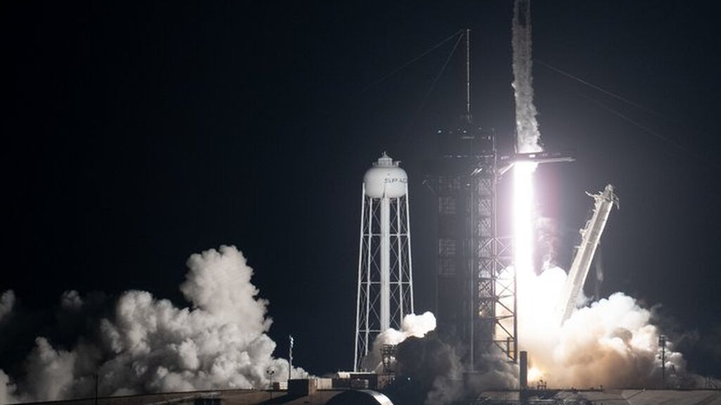 Despega la tercera misión comercial tripulada de la NASA y SpaceX