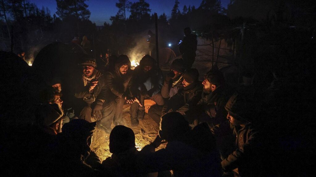 Bielorrusia amenaza ahora con cortar el gas a Europa si interfiere en las crisis migratoria