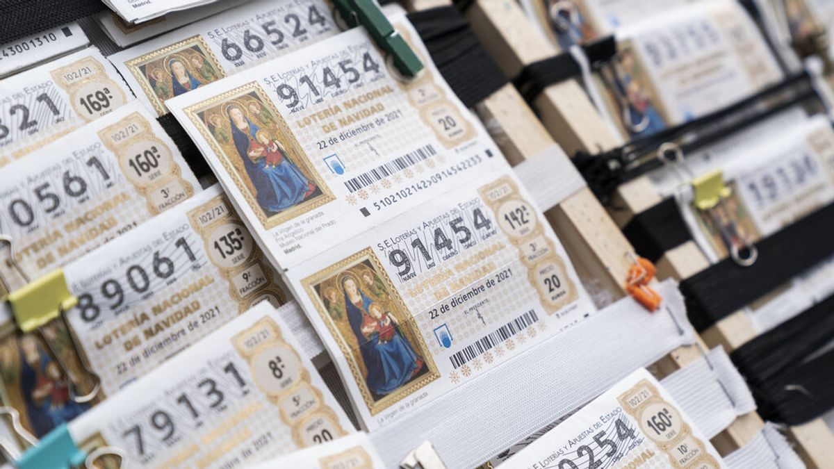 Cada español gastará 66,6 euros de media en lotería para el Sorteo de Navidad este 2021, un euro más que el año pasado Cada español gastará 66,6 euros de media en lotería para el Sorteo de Navidad este 2021, un euro más que el año pasado