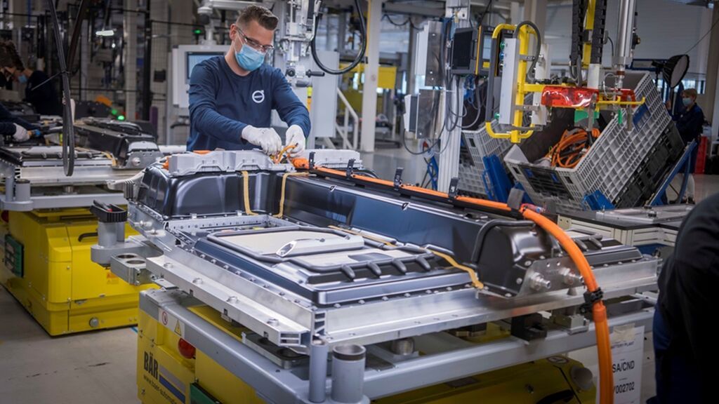 EL 28% DE LAS EMISIONES SON A CUENTA DE LA BATERÍA