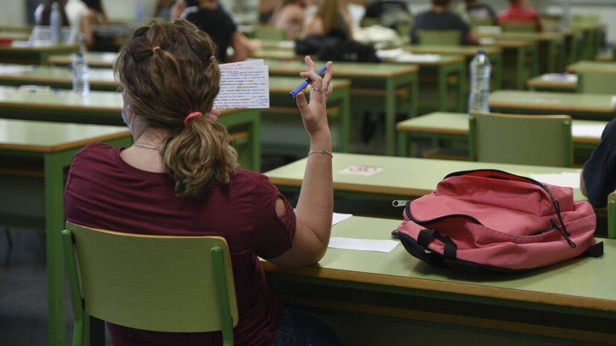 Educación quitará este mismo año los exámenes de recuperación de la ESO Educación quitará este mismo año los exámenes de recuperación de la ESO