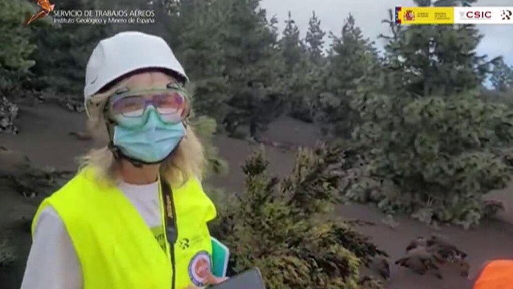 Las geólogas del volcán de La Palma, al pie del cañón a pesar de los obstáculos que sufren por ser mujeres