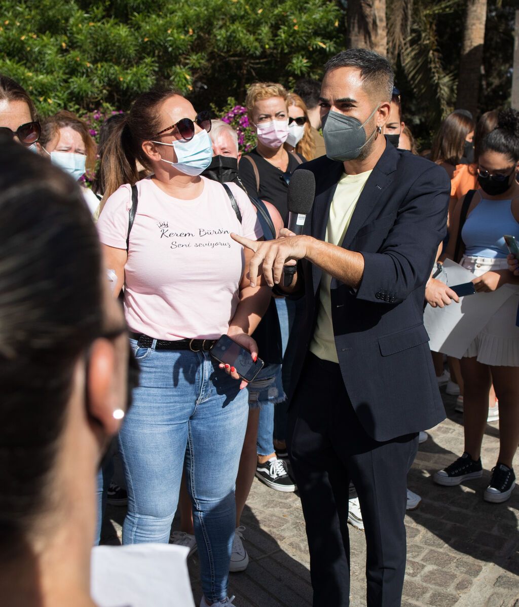 Adolfo Rodríguez conoce en persona a los fans de 'Love is in the air'