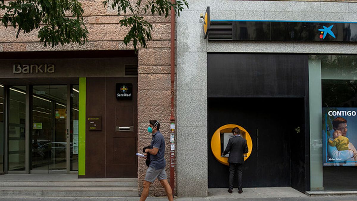 Guía para clientes de Bankia: todo lo que debes saber antes de la fusión con Caixabank