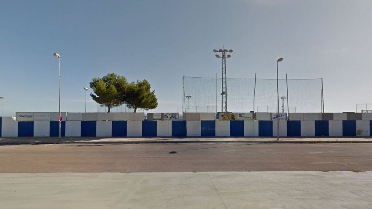 Muere a los 17 años Raúl Martínez, jugador del Español de El Alquián de Almería tras sufrir un accidente de tráfico Muere a los 17 años Raúl Martínez, jugador del Español de El Alquián de Almería tras sufrir un accidente de tráfico
