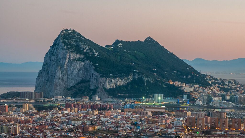 Gibraltar tiene intención de cancelar las fiestas oficiales de Navidad ante la escalada de casos de coronavirus
