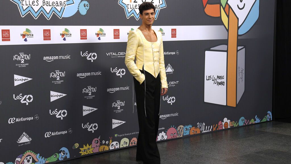 EuropaPress_4074361_cantante_alfred_garcia_posa_photocall_40_music_awards_2021_veledrom_palma