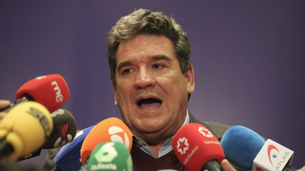 El ministro Escrivá descarta que la subida de las cotizaciones sociales dispare los costes laborales en España