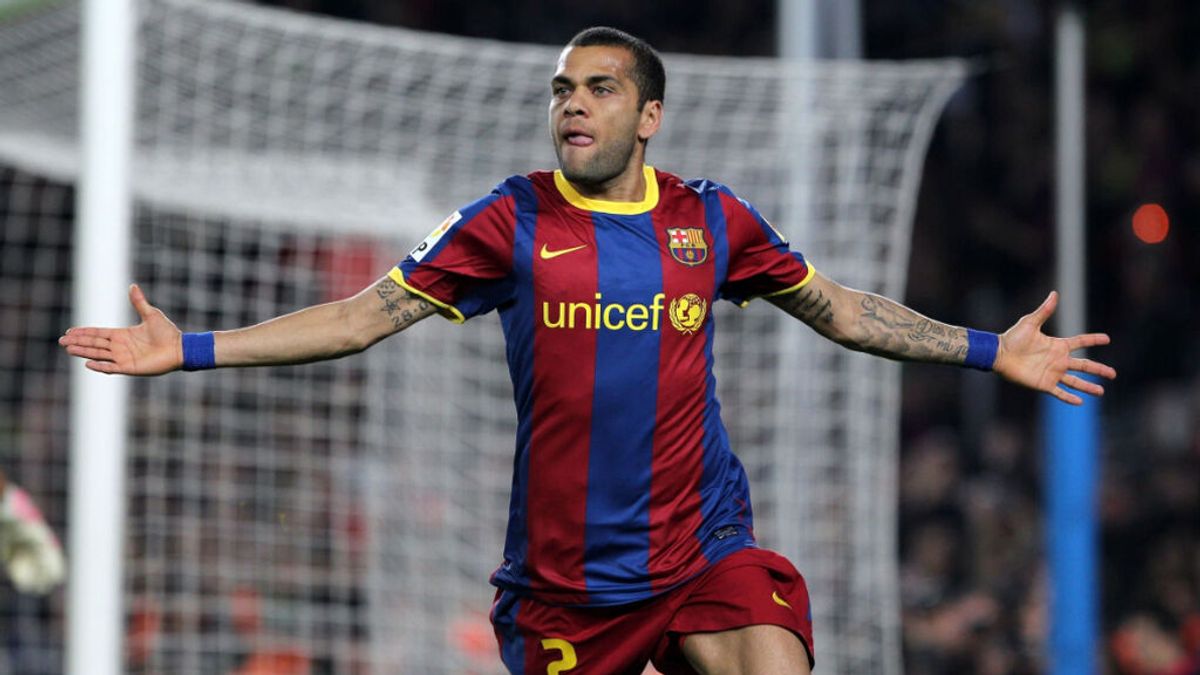 Dani Alves, el futbolista con más títulos de la historia, vuelve al Barça de Xavi