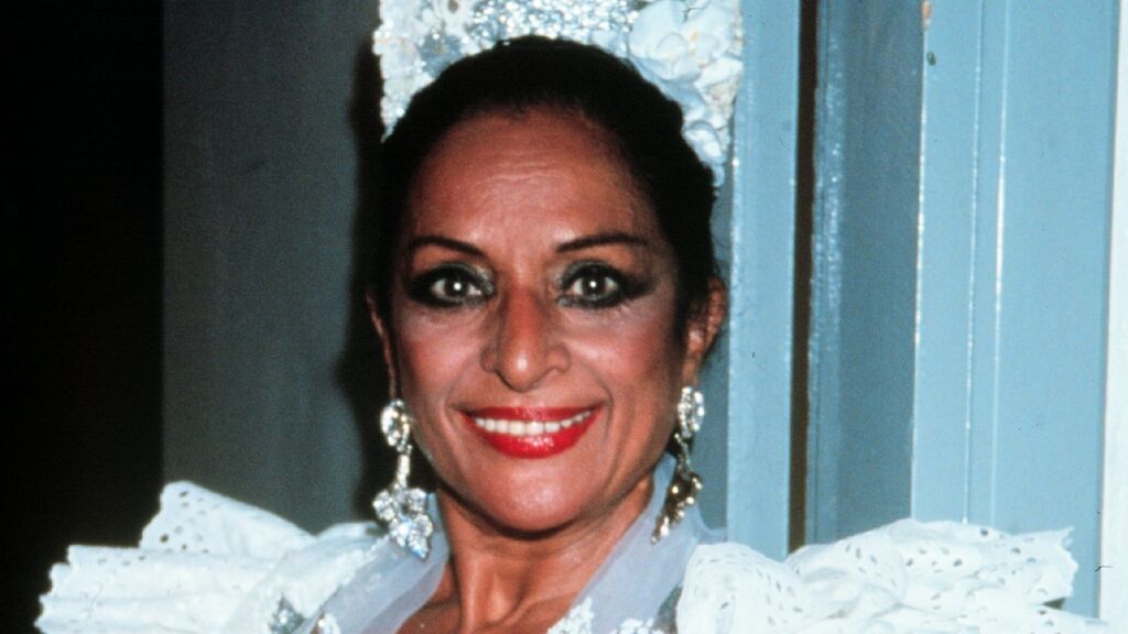 Lola Flores sigue siendo una presencia absoluta en la cultura española: "Hoy sería una trapera"