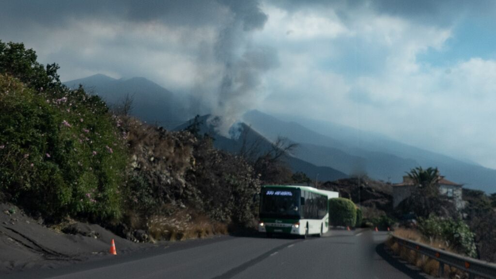 Suspenden de nuevo las clases presenciales en el Valle de Aridane por el volcán de La Palma