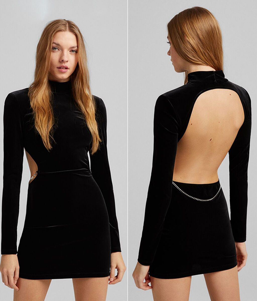 Vestido con escote de Bershka