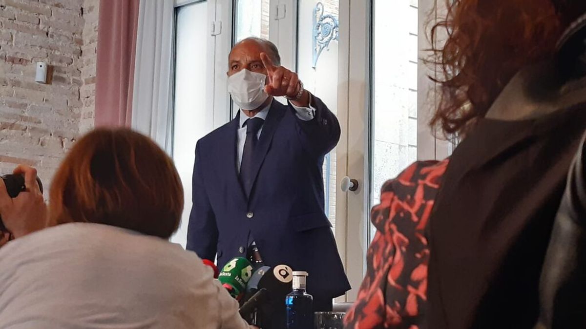 Camps tras el archivo del caso de la Fórmula 1: "Me gustaría tener un cargo público para desarrollar mi potencial" Camps tras el archivo del caso de la Fórmula 1: "Me gustaría tener un cargo público para desarrollar mi potencial"