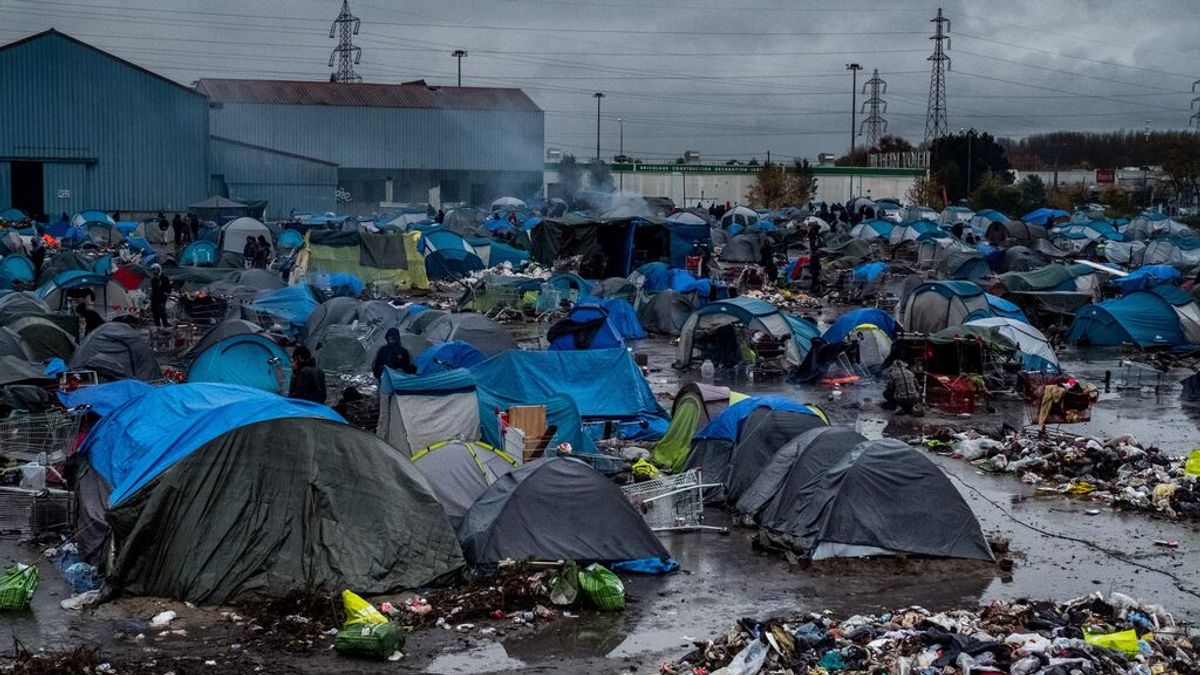 Decathlon dejará de vender kayaks en Calais para contener el flujo de migrantes hacia el Reino Unido Decathlon dejará de vender kayaks en Calais para contener el flujo de migrantes hacia el Reino Unido