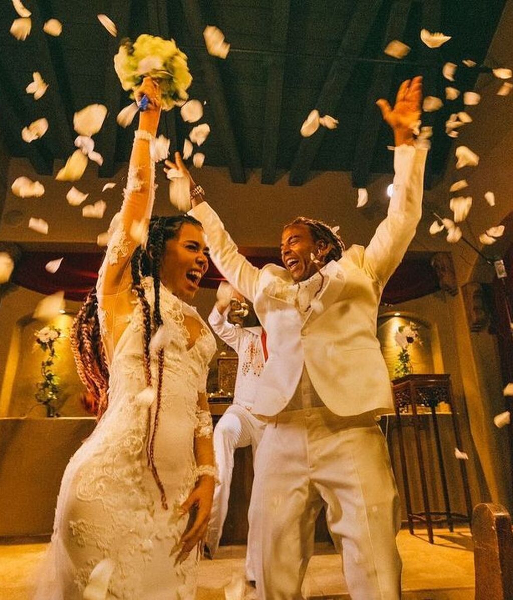 Es la segunda vez que Beatriz Luengo y Yotuel Romero se casan en Las Vegas