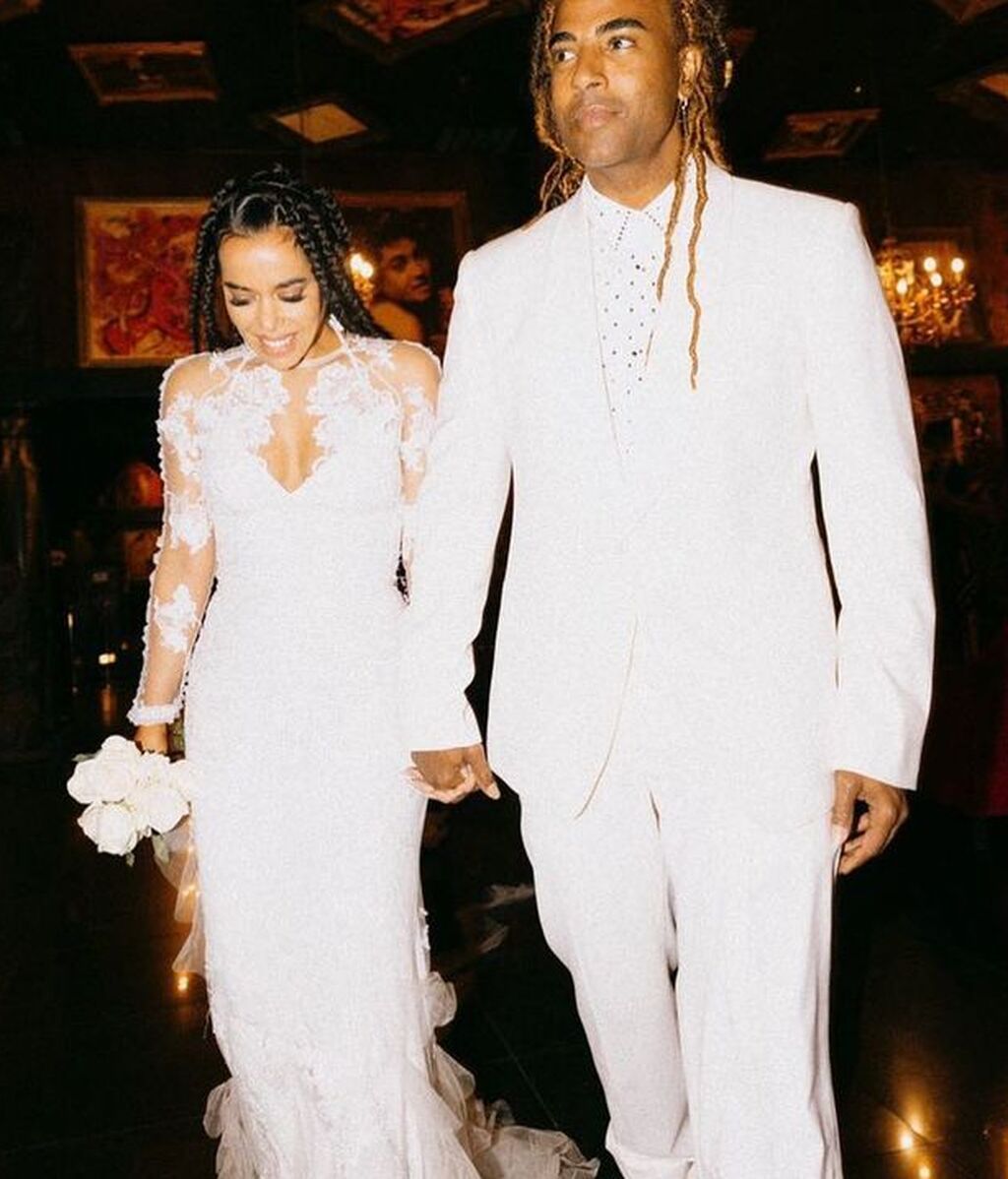 Beatriz y Yotuel, vestidos de novios