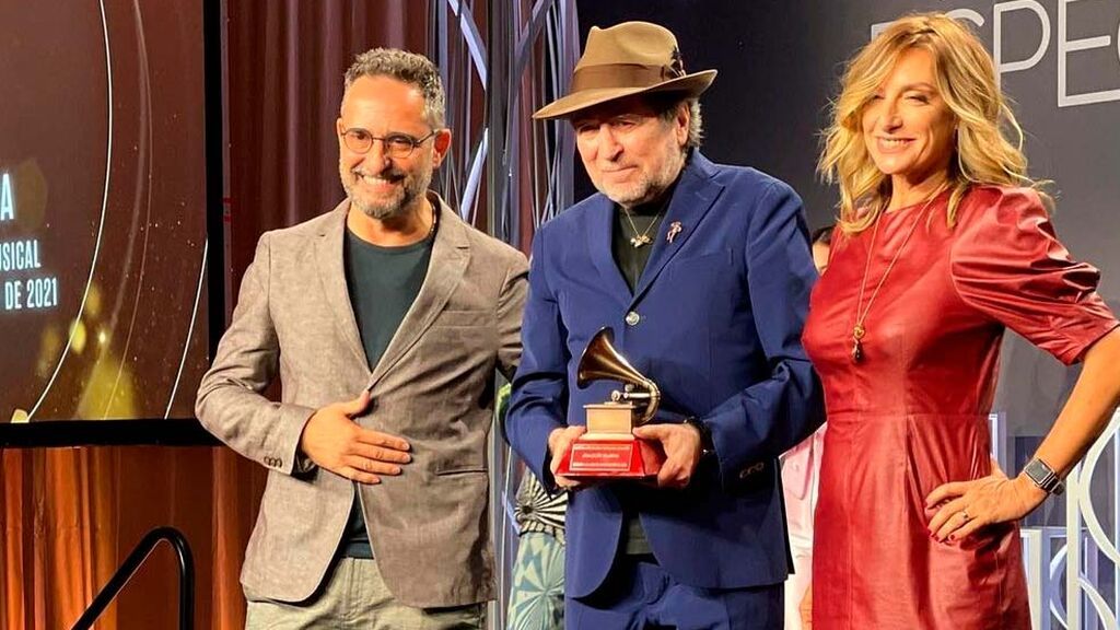 Jorge Drexler le dedica un poema a Joaquín Sabina: "Llenó de versos los bares"