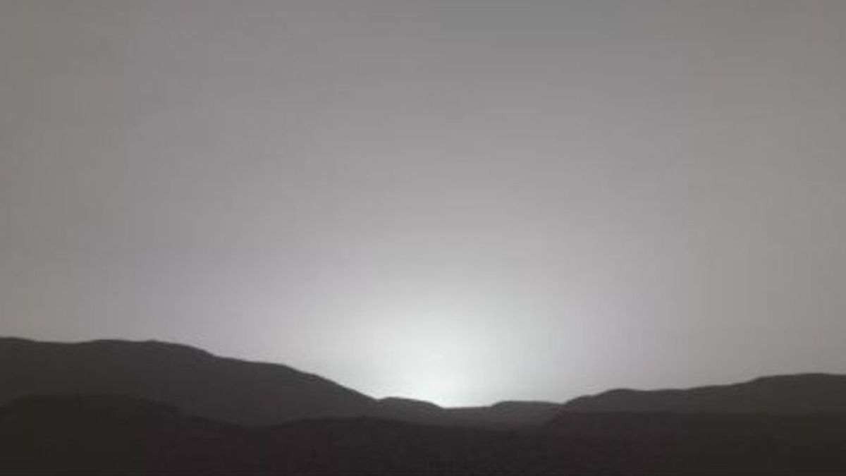 Perseverance capta una puesta de sol marciana diferente