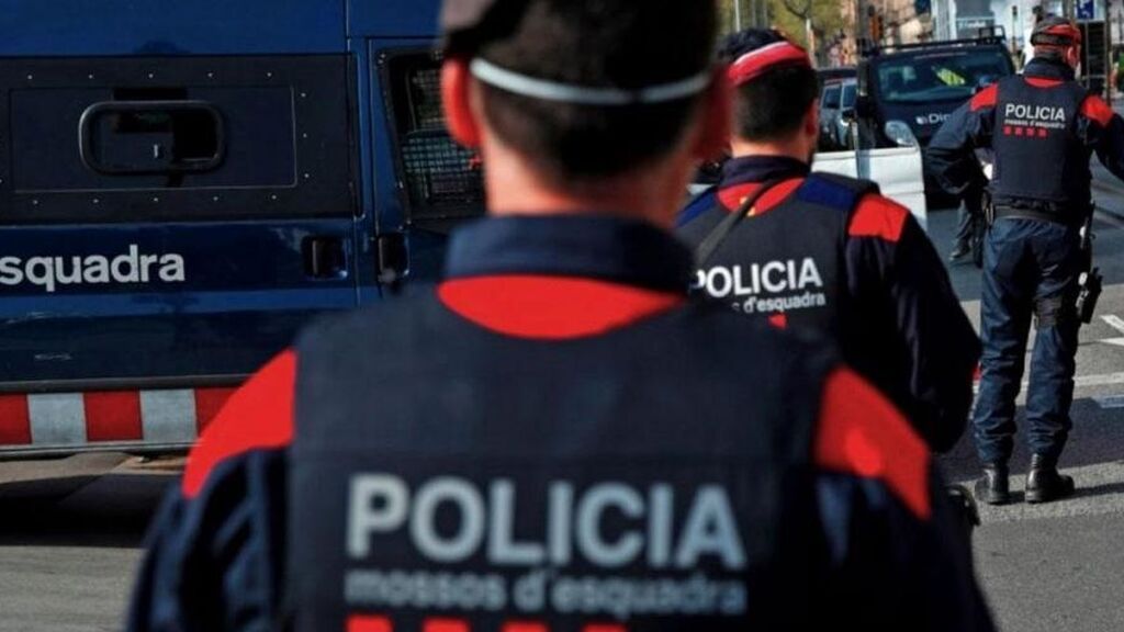 Detenido en Barcelona por amenazas de muerte: su exmujer llamó al 112, que escuchó toda la agresión