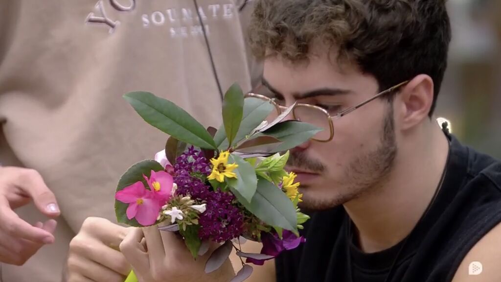 Jesús monta el ramo