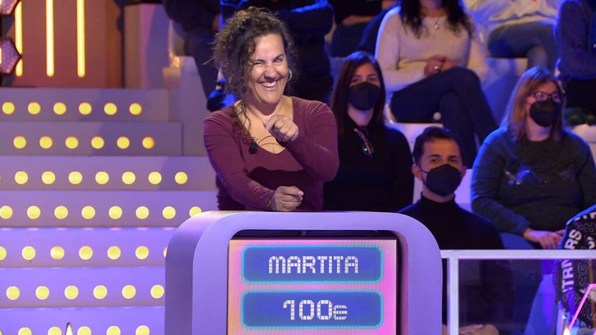 Marta se viene arriba cantando