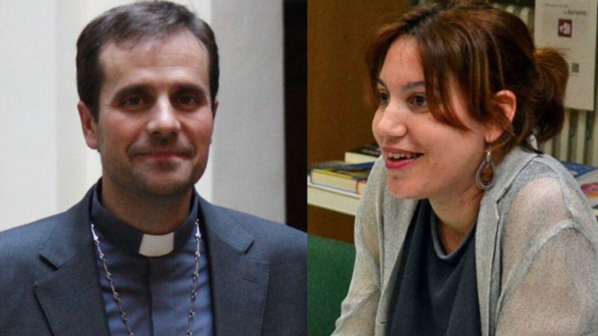 Xavier Novell, el exobispo de Solsona se casa por lo civil: está "suspendido a divinis" y no podrá ya dar misa Xavier Novell, el exobispo de Solsona se casa por lo civil: está "suspendido a divinis" y no podrá ya dar misa