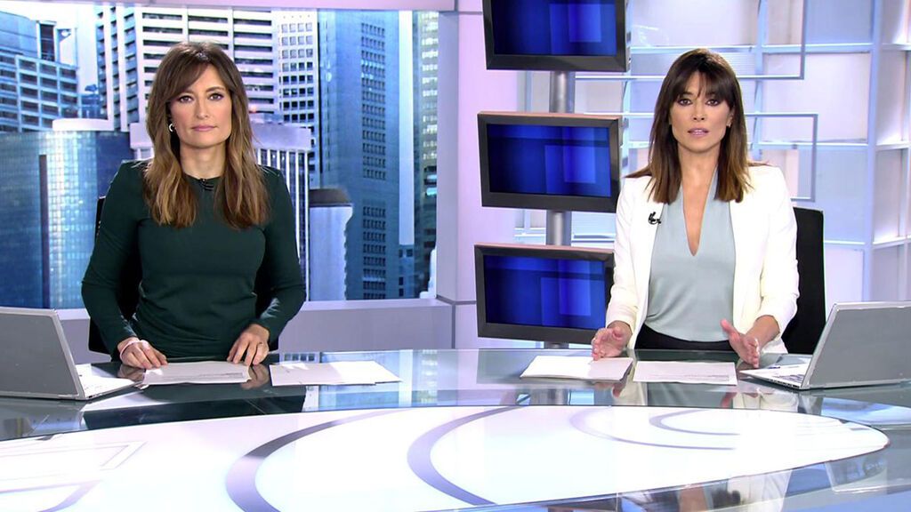 Con Arancha Morales y Leticia Iglesias Informativos Telecinco 2021 Matinal 23/11/2021
