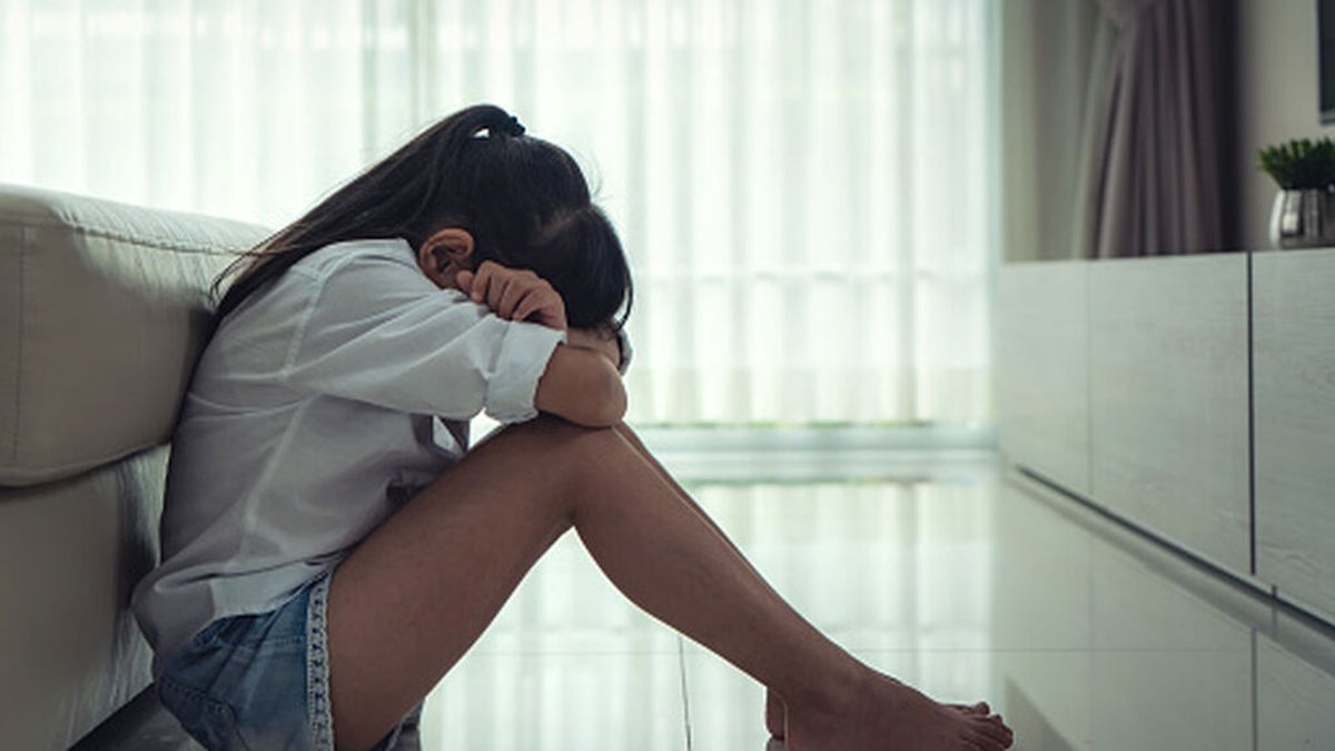 Más de 14 años de cárcel por violar 3 veces una niña de 13, hija de su novia