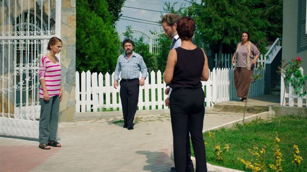 Hasret se reencuentra con su hija