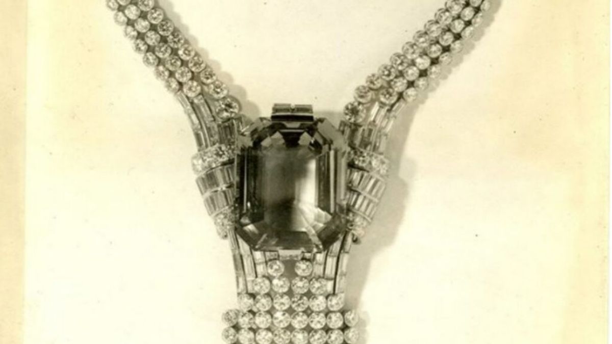 Tiffany pone a la venta un collar de 180 quilates de diamantes en platino, el más caro de su historia Tiffany pone a la venta un collar de 180 quilates de diamantes en platino, el más caro de su historia