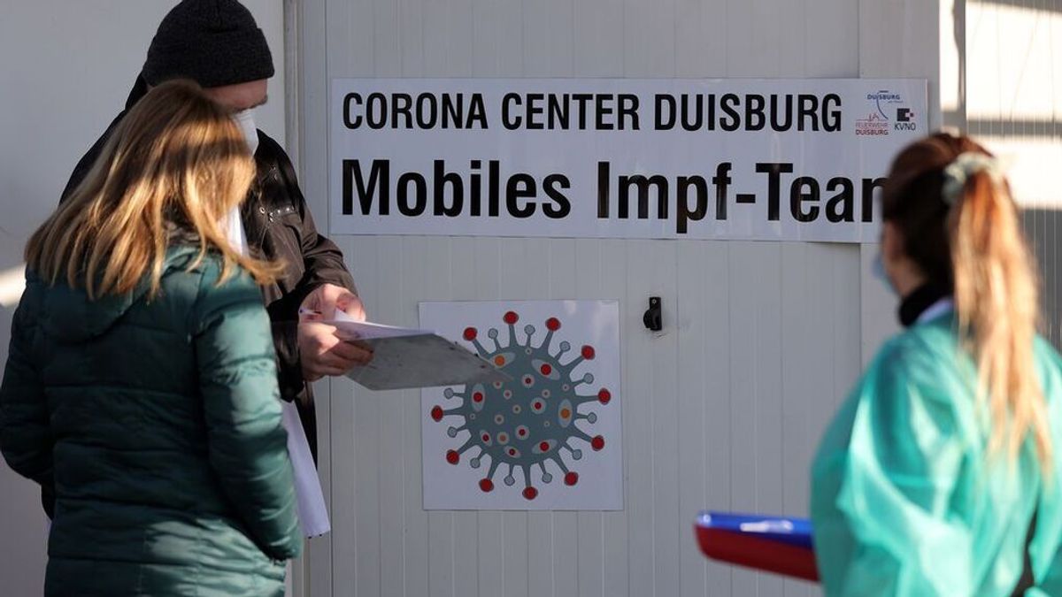 La incidencia en Alemania supera por primera vez los 400 contagios y roza los 67.000 casos en un día La incidencia en Alemania supera por primera vez los 400 contagios y roza los 67.000 casos en un día
