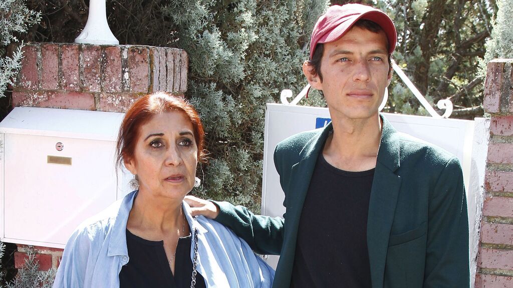 Camilo Blanes y su madre