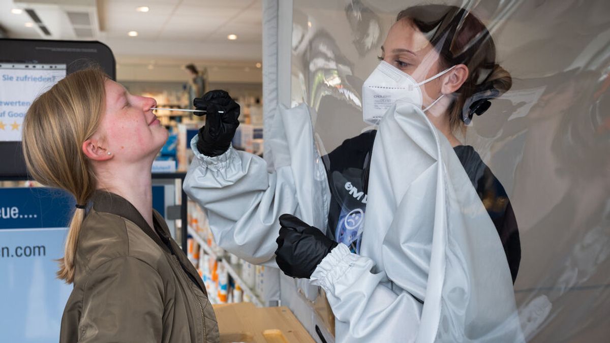 Alemania supera las 100.000 muertes por covid y suma un nuevo récord de contagios Alemania supera las 100.000 muertes por covid y suma un nuevo récord de contagios