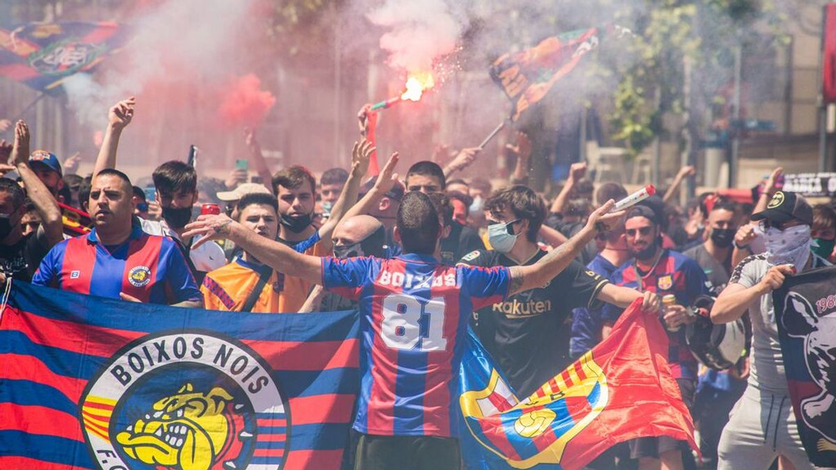 Golpe policial a la cúpula radical de los Boixos Nois: 14 detenidos y armas de fuego incautadas Golpe policial a la cúpula radical de los Boixos Nois: 14 detenidos y armas de fuego incautadas
