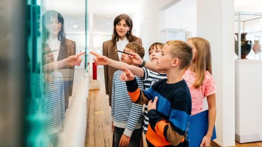 Todos los niños tienen derecho a una educación digna.