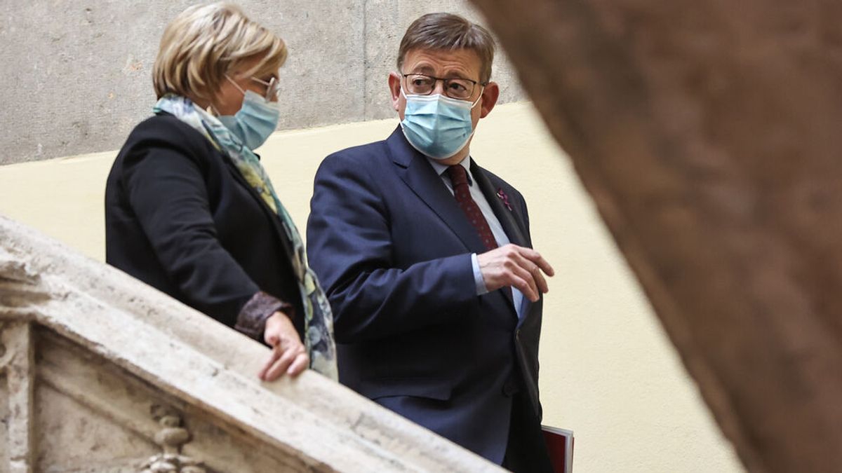 La Comunitat comenzará "en breve" a administrar la tercera dosis a sanitarios y mayores de 60 años La Comunitat comenzará "en breve" a administrar la tercera dosis a sanitarios y mayores de 60 años