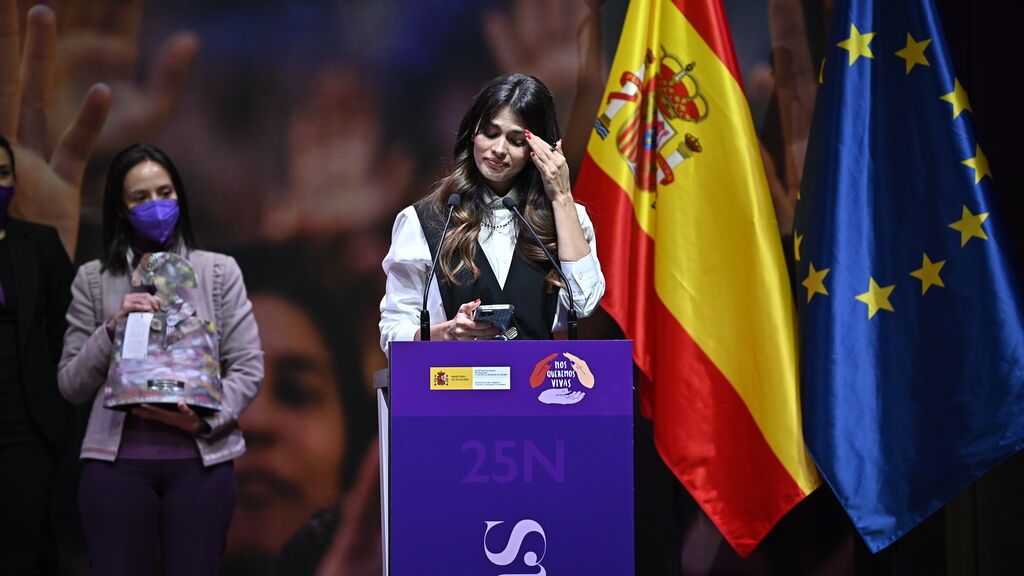 EuropaPress_4103470_actriz_sara_salamo_recibe_premio_xviii_entrega_reconocimientos_menciones