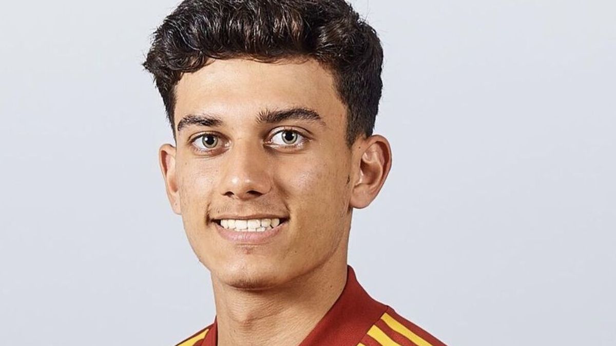 El hijo del fallecido José Antonio Reyes sigue los pasos de su padre y es convocado por la Selección El hijo del fallecido José Antonio Reyes sigue los pasos de su padre y es convocado por la Selección
