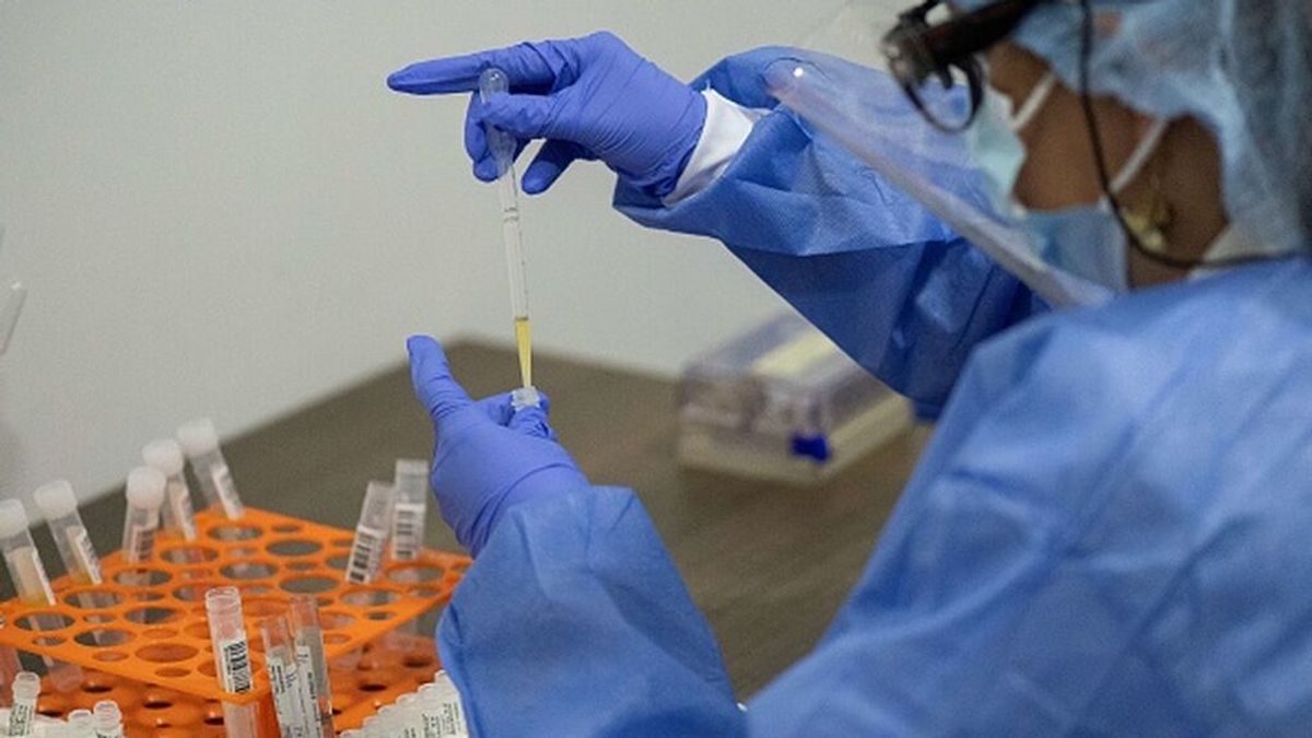 La OMS declara oficialmente NU como nueva variante de riesgo La OMS declara oficialmente NU como nueva variante de riesgo