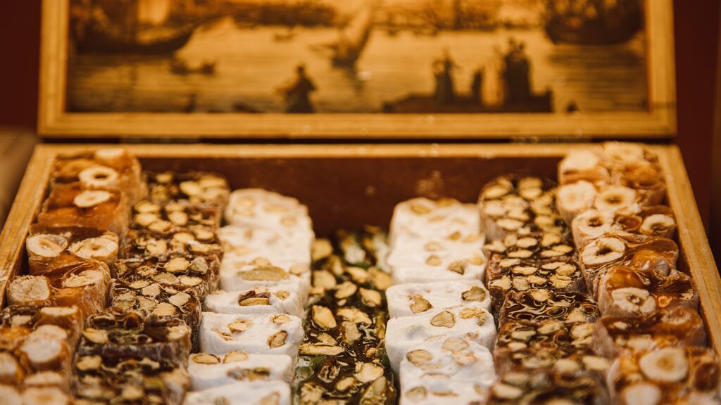 Qué engorda más el turrón o los polvorones: Cuántas calorías tienen los postres navideños