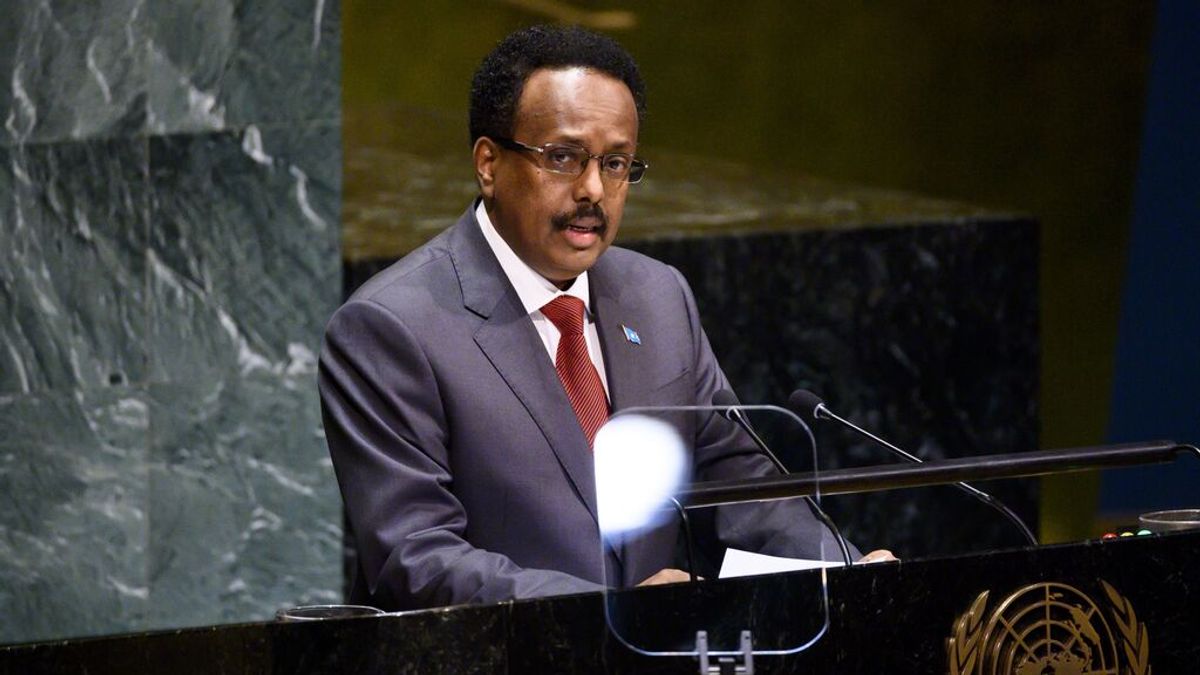 El presidente de Somalia renuncia a dos meses de sueldo para ayudar a las víctimas de la sequía