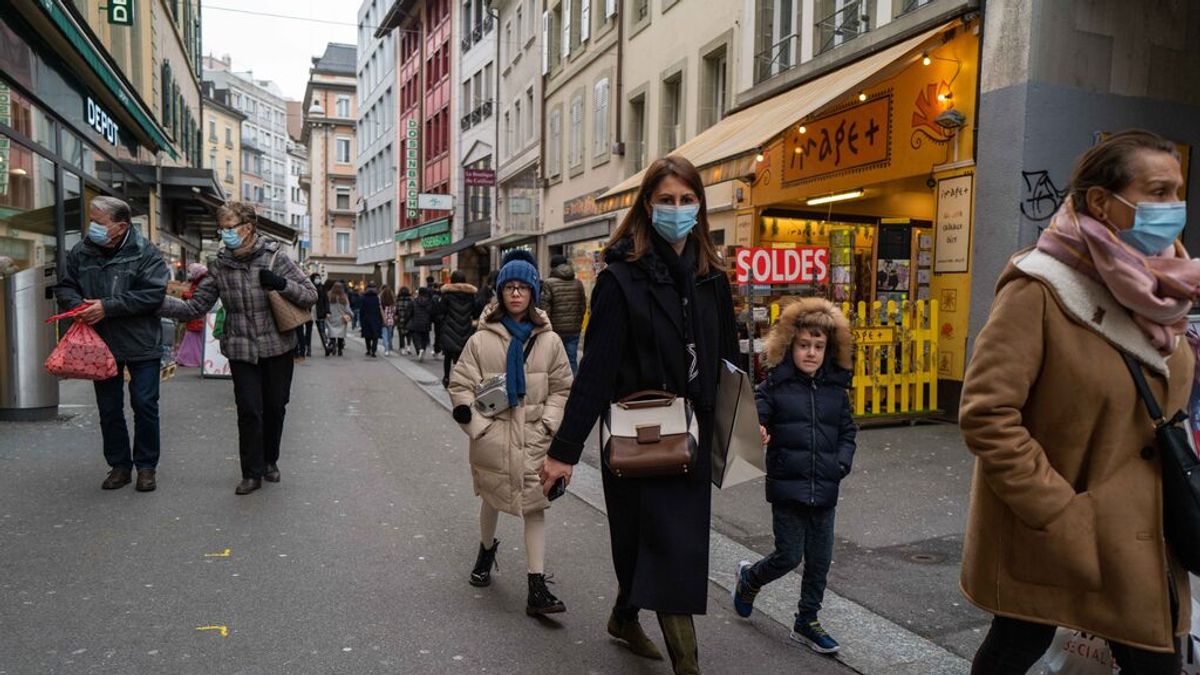 Suiza aprueba en referéndum la obligatoriedad del pasaporte COVID Suiza aprueba en referéndum la obligatoriedad del pasaporte COVID