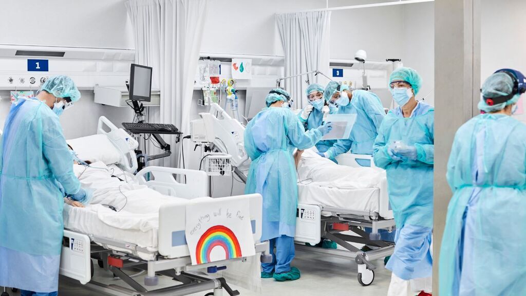 Una familia entera sin vacunar, en la UCI del hospital Severo Ochoa en Madrid