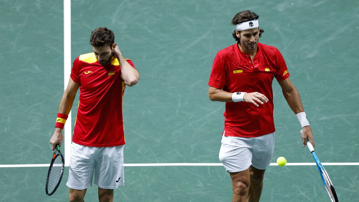 España cae ante Rusia y se queda fuera de la Copa Davis