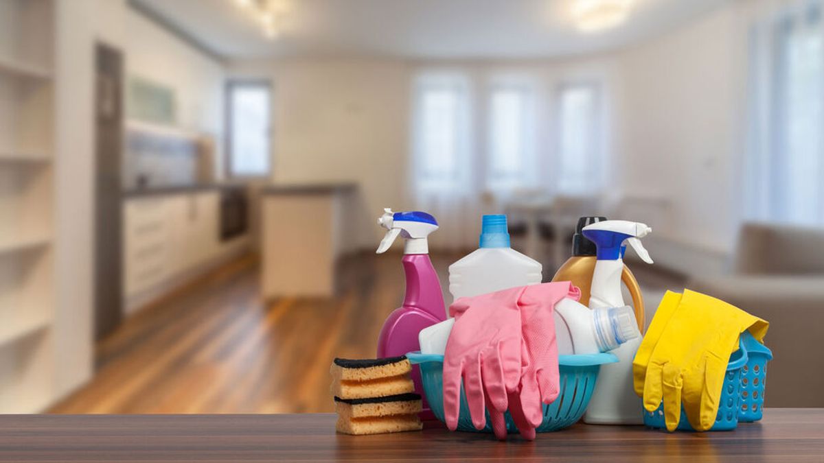 Estas son las claves para limpiar los muebles de la cocina en profundidad: del uso de la leche hasta vinagre y limón.