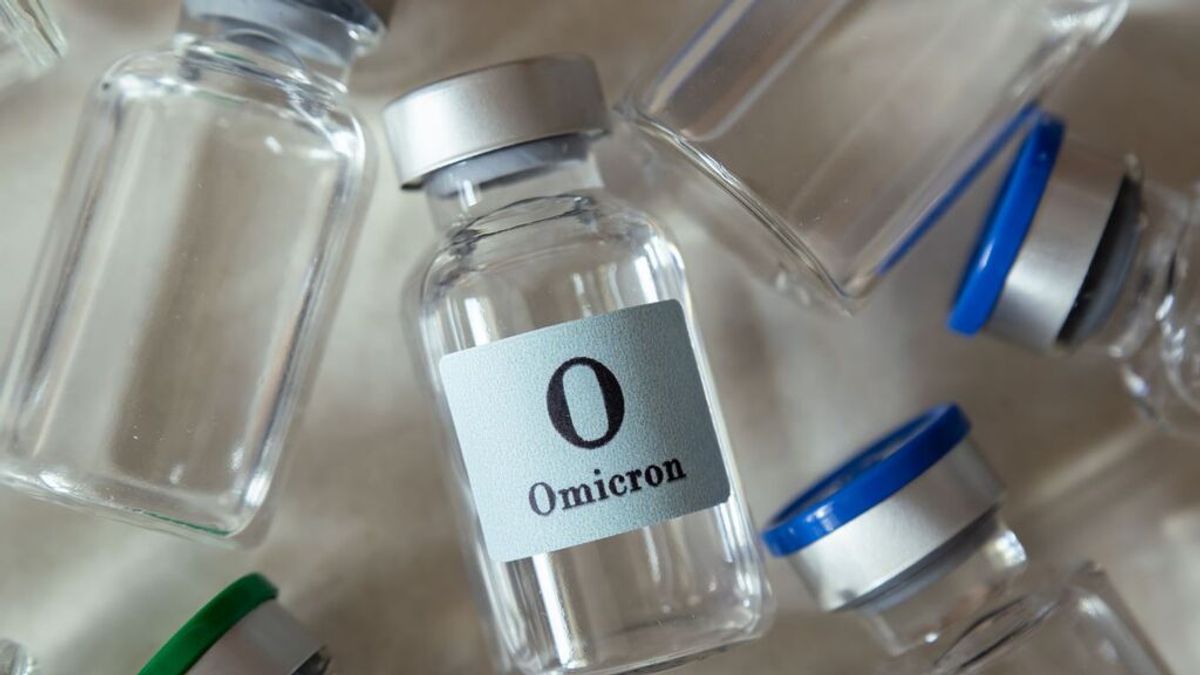 Dos casos confirmados de la variante ómicron y tres más en estudio en España