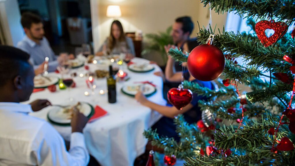 Sanidad pide reducir el número de personas en los eventos navideños y las celebraciones sociales