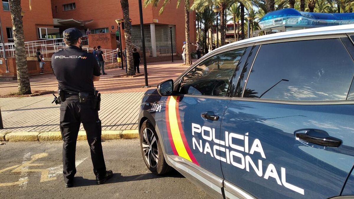 Detenido por obligar a un empleado a trabajar 7 días/semana por 150 euros Detenido por obligar a un empleado a trabajar 7 días/semana por 150 euros